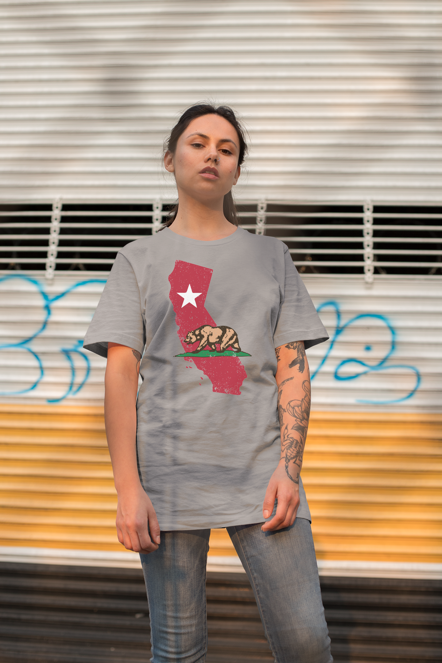 California Republic State Flag Bear Design Men's T-Shirt Heather Gray Cotton Blend Tee