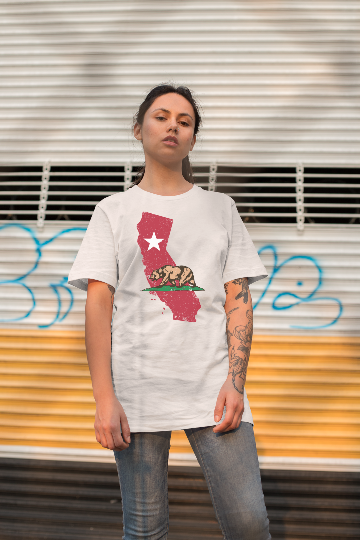 California Republic State Flag Bear Design Men's T-Shirt White 100% Cotton Unisex Tee